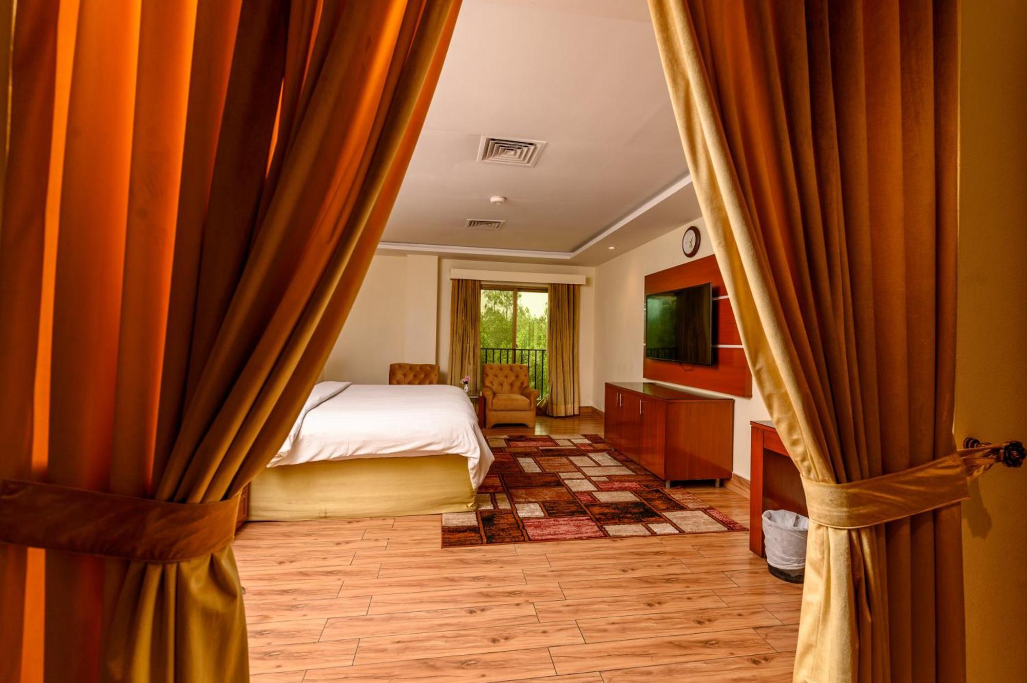 Hotel One Φαϊσαλάμπαντ Εξωτερικό φωτογραφία