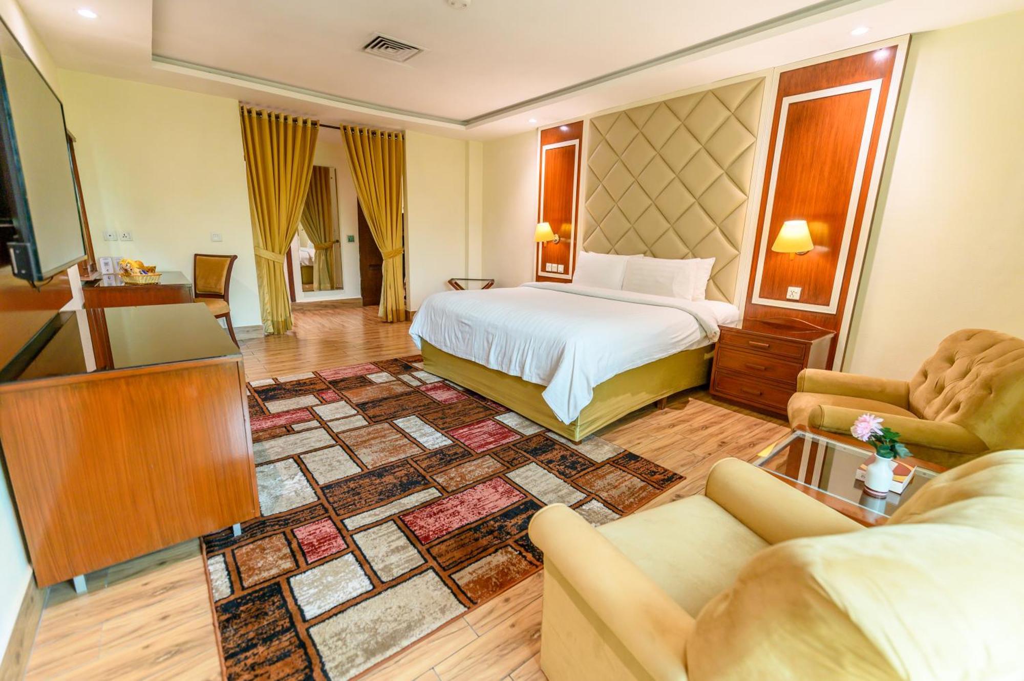 Hotel One Φαϊσαλάμπαντ Εξωτερικό φωτογραφία