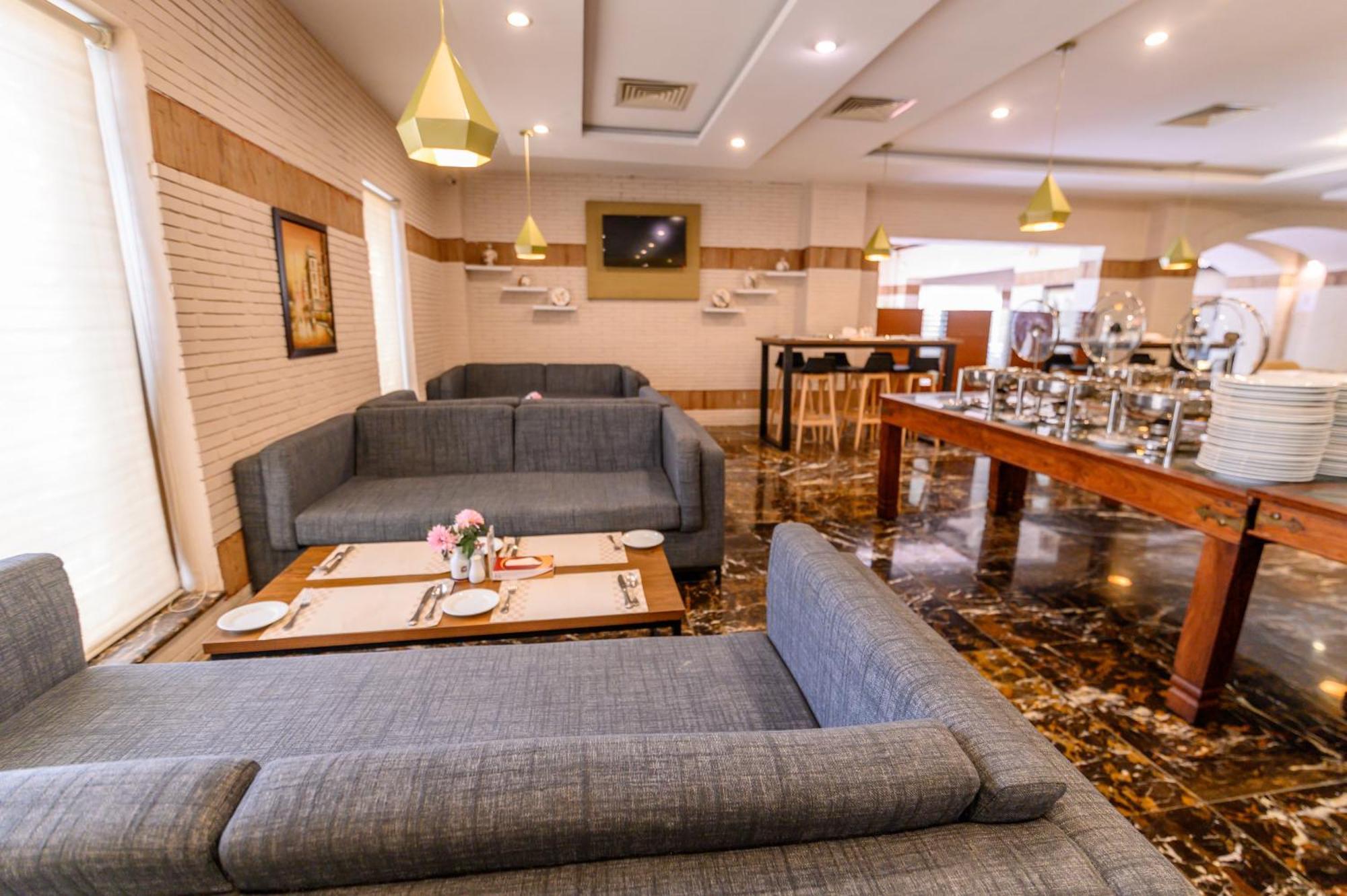 Hotel One Φαϊσαλάμπαντ Εξωτερικό φωτογραφία